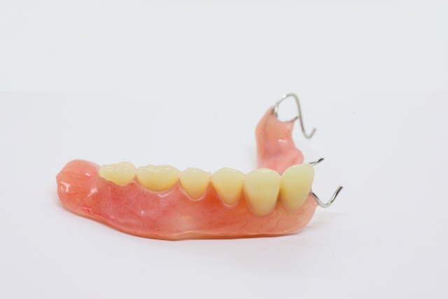 金属床義歯